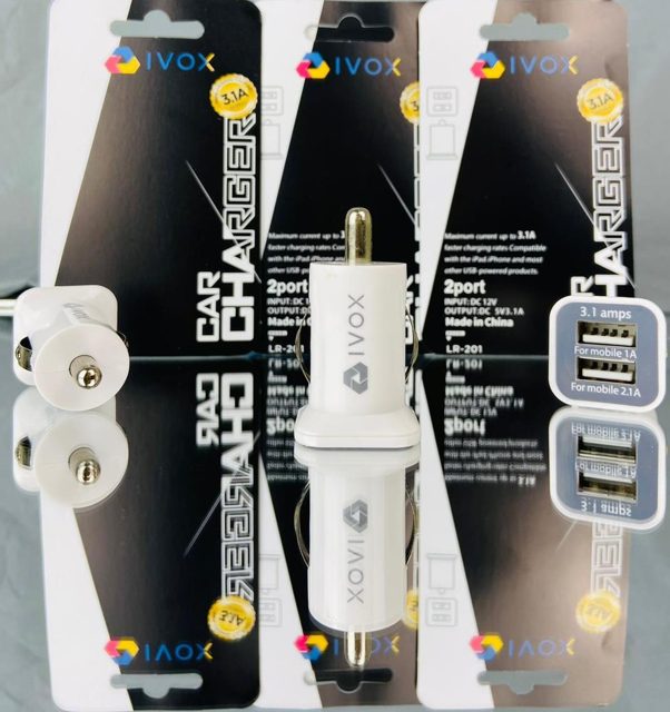 Cargador de carro 2 puertos USB